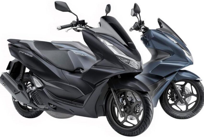 11-honda-pcx-2022-gb